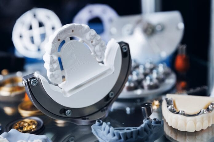 Advanced,Cnc,Machine,Creating,Dental,Prosthesis,For,Precision,Dentistry.