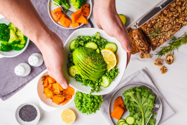 Dieta bogată în fibre: ce alimente alegi și cum le introduci treptat