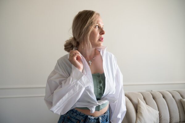 Cum îți dai seama că ai intrat în perimenopauză chiar dacă încă ai menstruație