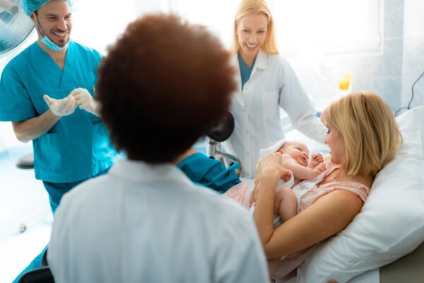 Recuperarea ginecologică după naștere: când se face evaluarea