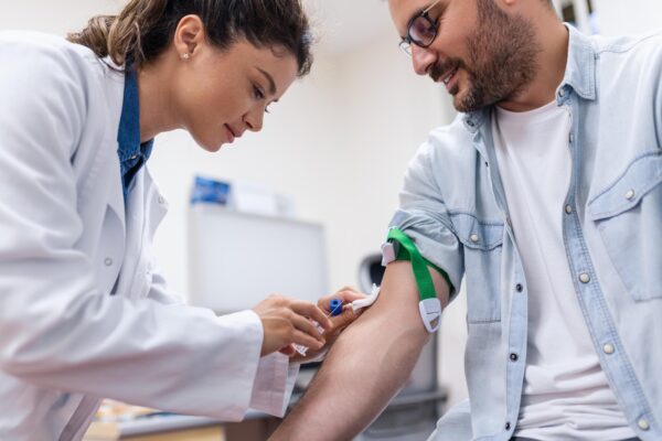 INR: ce măsoară și de ce ținta depinde de tratament