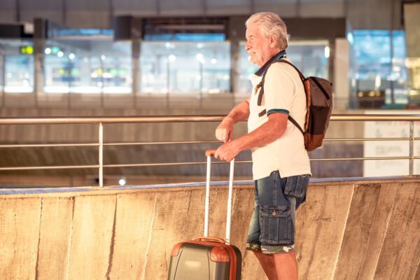 Călătoria cu avionul dacă ai o afecțiune cardiacă: cum te pregătești